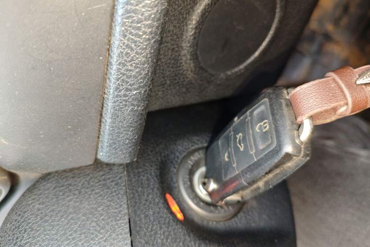 Used Bestune X80 2015 1.8T Automatic Luxury Model
