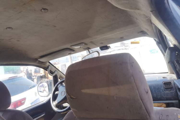 Used FORTHING Lingzhi 2013 V3 1.5L 5-Seat Standard Model I
