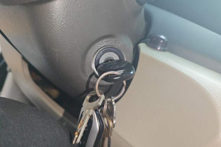 Used Toyota Camry 2013 200G Classic Luxury Edition