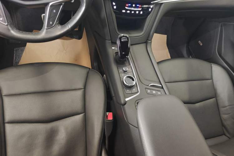 Used Cadillac XT5 2023 2.0T Four-Wheel Drive Prestige Version (Ultimate Edition)
