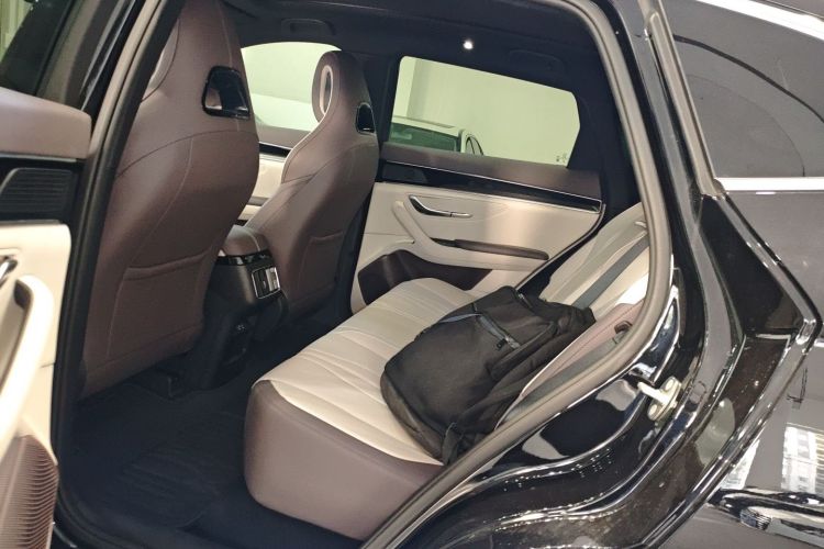 Used BYD Song PLUS New Energy 2025 EV Intelligent Driving Edition 520km Luxury Model
