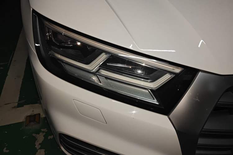 Used Audi Q5L 2018 45 TFSI Prestige Fashion Edition China VI Emission Standard
