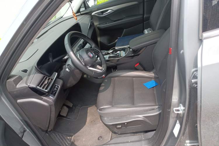 Used Buick Envision 2025 25T Entry-Grade Platinum Edition Left Front Seat