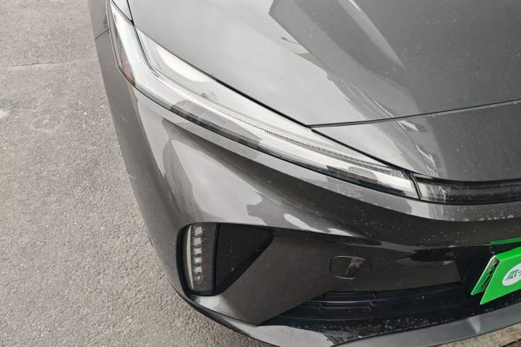 Used Rising R7 2023 Long-Lasting Screen King Edition Right Front Headlight