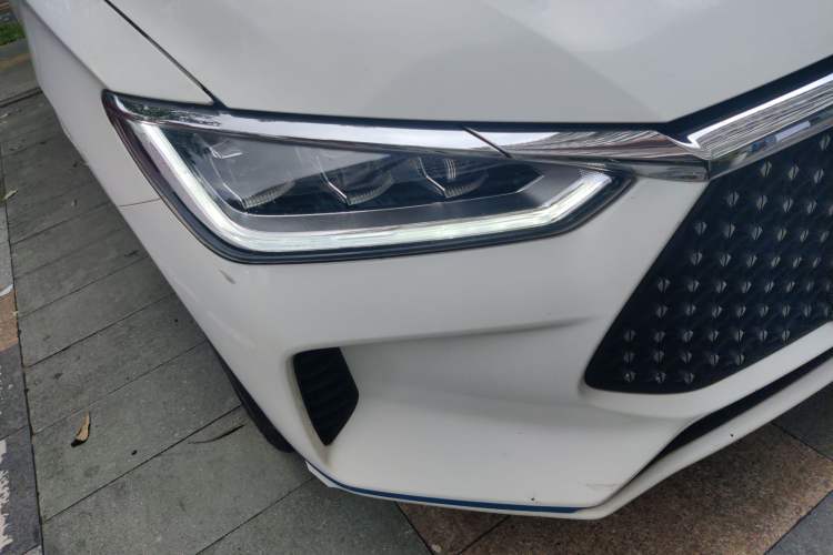 Used BYD e2 2021 Luxury Model Right Front Headlight