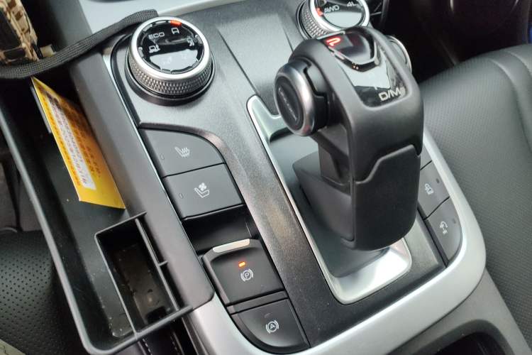 Used Tank 300 2021 City Edition 2.0T—Truly Stylish
