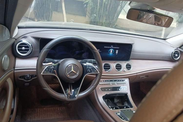 Used Mercedes-Benz E-Class 2021 E 260 L
