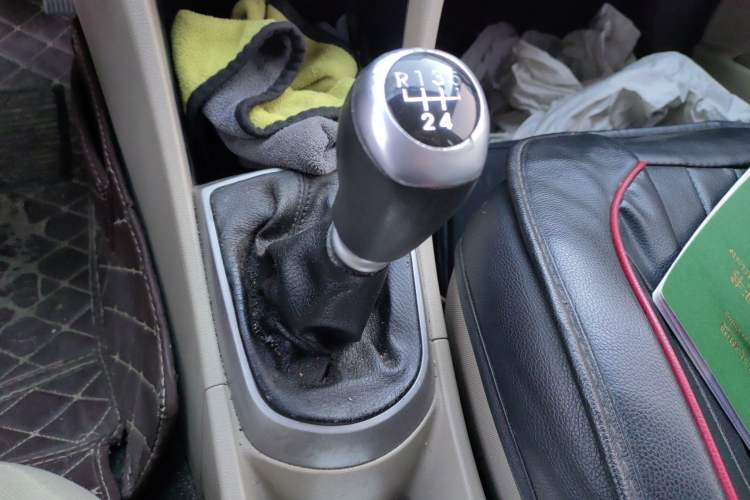 Used Hyundai Verna (older generation) 2016 1.4L Manual Smart GLS Trim