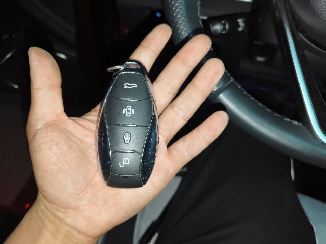 Hongqi H5 2023 1.5T HEV Smart Connect Flagship Edition - Chinese Trim Chang — снимка 20