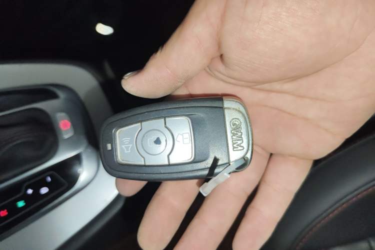 Used Haval H6 2015 Sport Edition 1.5T Automatic Two-Wheel Drive Luxury Model