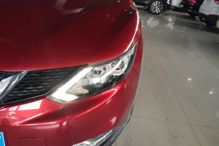 Used Nissan Qashqai 2016 2.0L CVT Elite Edition