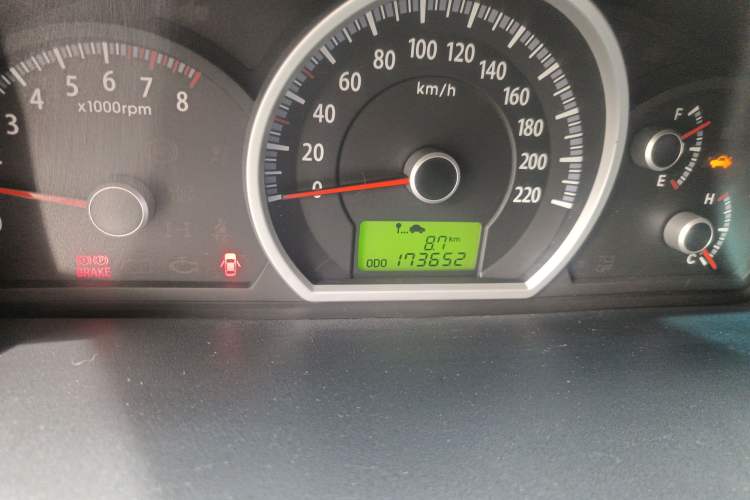 Used Kia Sportage 2011 2.0L Manual Two-Wheel Drive GL Trim