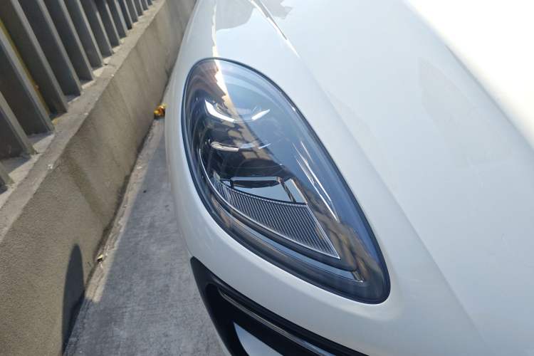 Used Porsche Macan 2023 Macan 2.0T