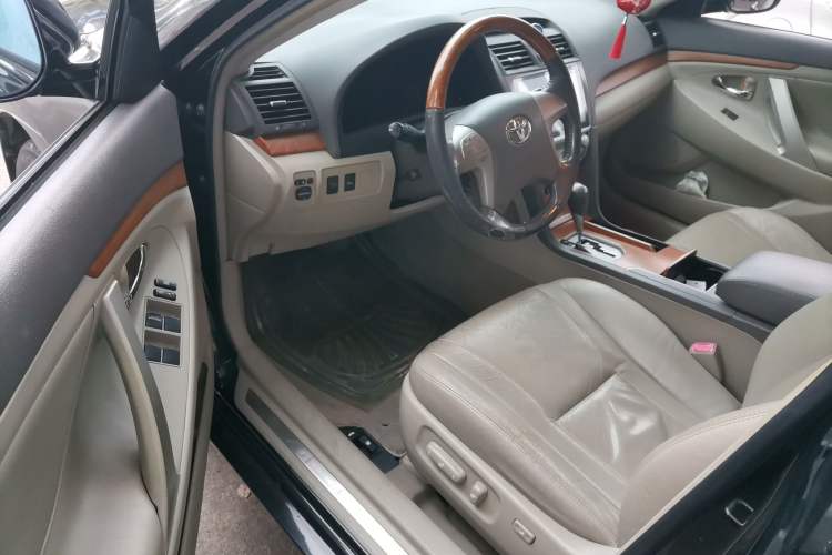 Used Toyota Camry 2011 200G Classic Anniversary Edition Driver Seat