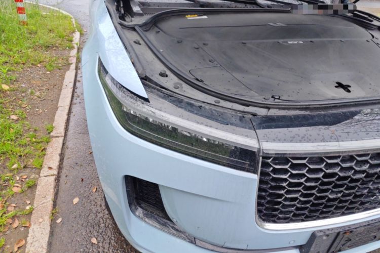 Used Li Auto ONE 2021 Extended-Range 6-Seater Version Right Front Headlight