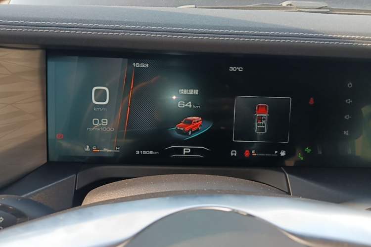 Used Tank 300 2021 City Edition 2.0T—Truly Stylish