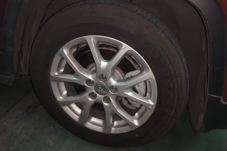 Used Jeep Cherokee 2016 2.4L Leading Smart Version