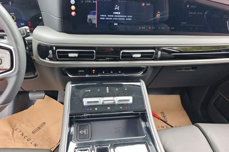 Used Lincoln Aviator 2024 3.0T V6 All-Wheel-Drive Luxury Edition Six Seats
