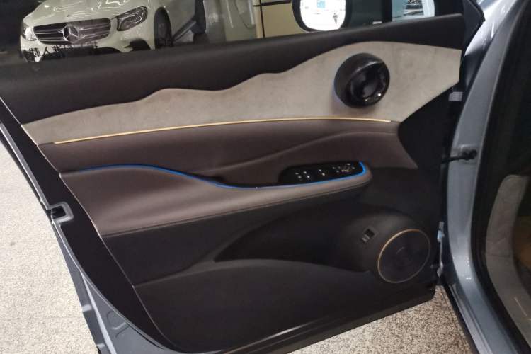 Used BYD Frigate 07 2023 DM-p 175 km Four-Wheel Drive Flagship Model