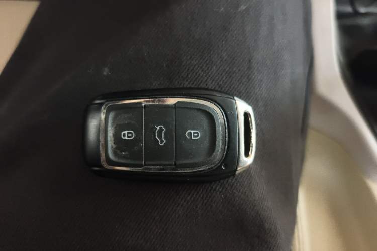 Used Soueast V5 Lingzhi 2012 1.5L Manual Flagship Edition
