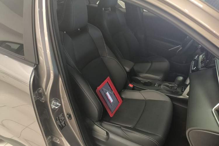 Used Toyota FRONTLANDER 2024 2.0L CVT Elite Plus Edition