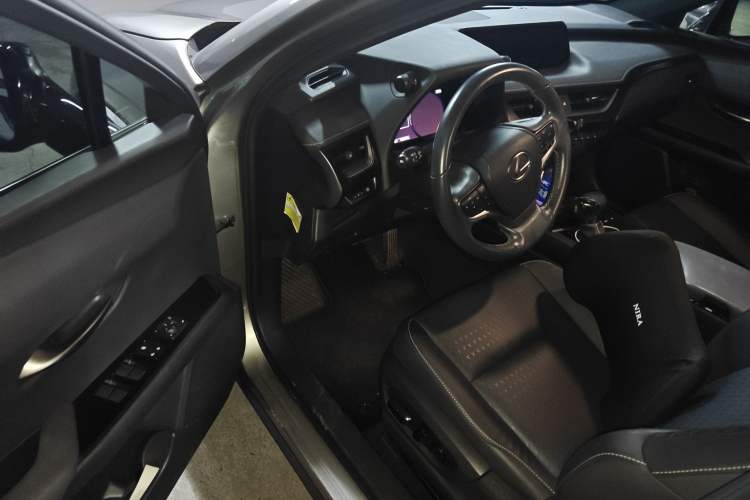 Used Lexus UX 2020 260h Explore & Adventure Edition