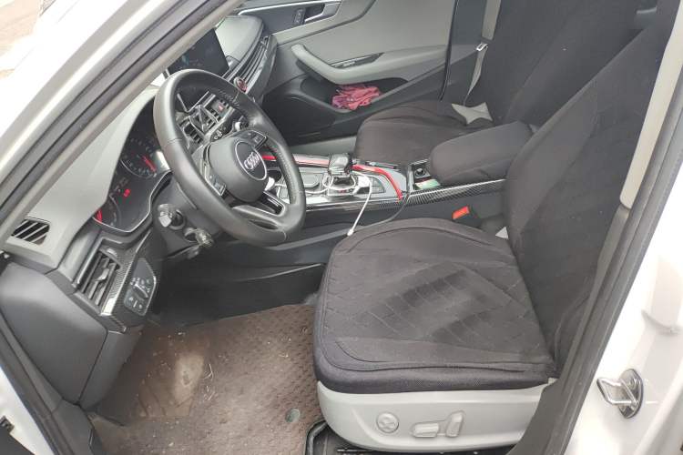 Used Audi A4L 2018 30th Anniversary Edition 40 TFSI Trendy Model