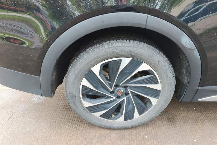 Used Hongqi HS7 PHEV 2024 2.0T PHEV Four-Wheel Drive Flagship Edition 6 Seats