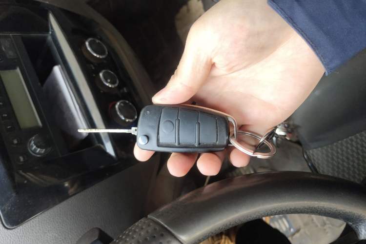 Used Dongfeng Yufeng EM26 2023 High-End Model 41.86 kWh CATL
