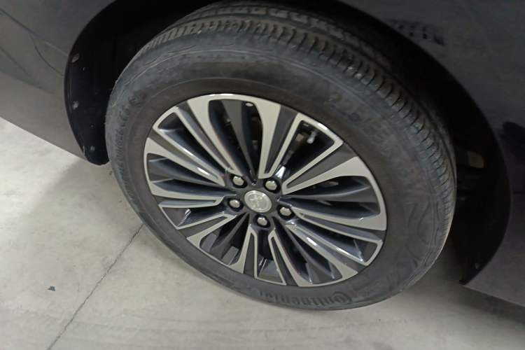 Used Buick GL8 2023 ES Lu Zun Flagship Model
