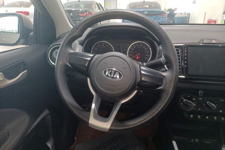 Used Kia Pegas 2017 1.4L Manual Value Edition