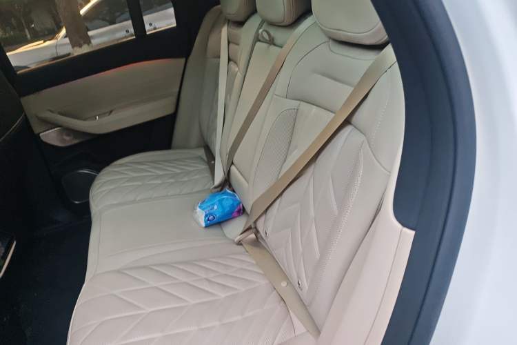 Used Nio ES6 2025 100 kWh
