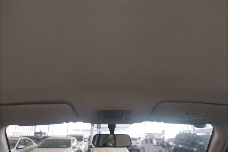 Used Brilliance Xinri i03A 2021 318 km 31.45 kWh Headliner