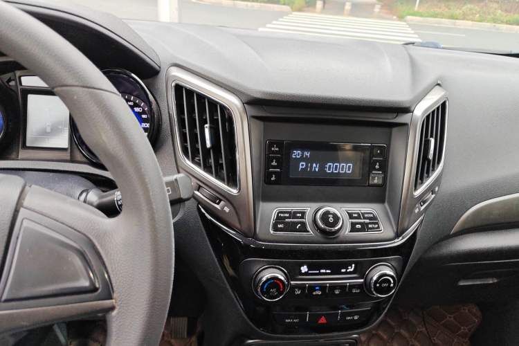 Used Changan CS15 2016 1.5L Manual Fashion Edition