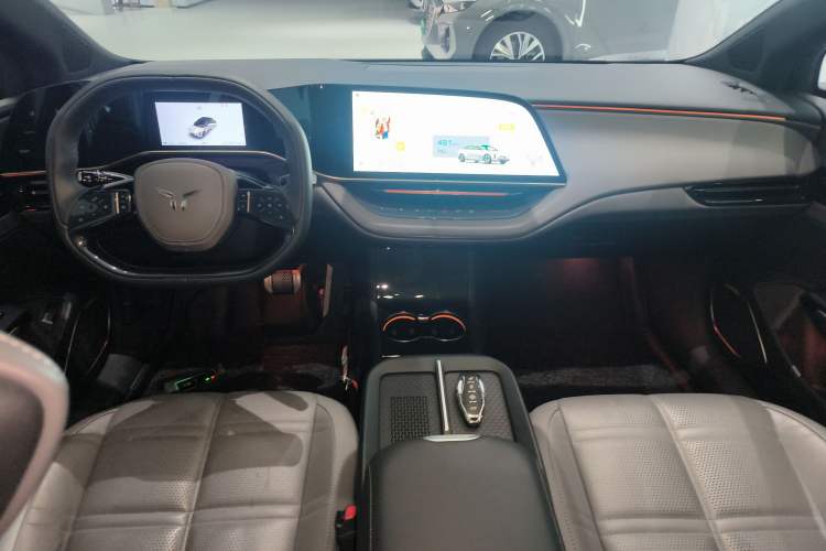 Used Hongqi EH7 2024 690 Pro
