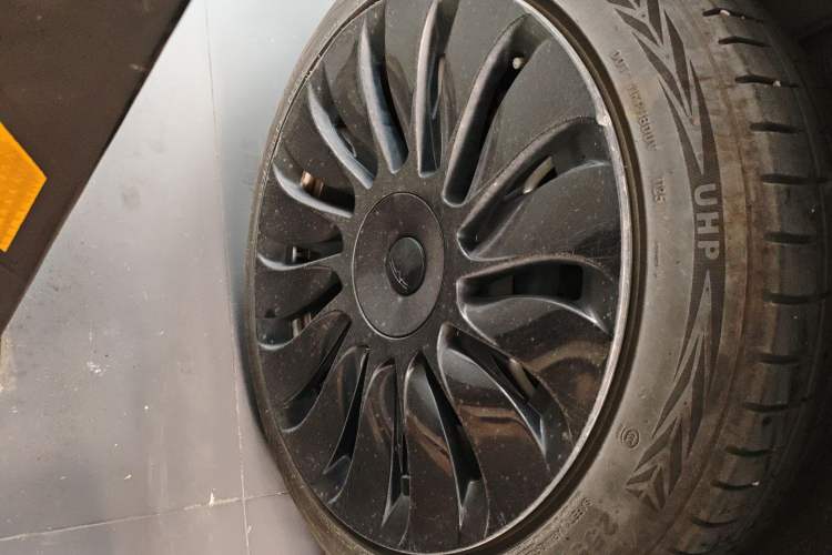 Used Tesla Model Y 2022 Rear-Wheel-Drive Version