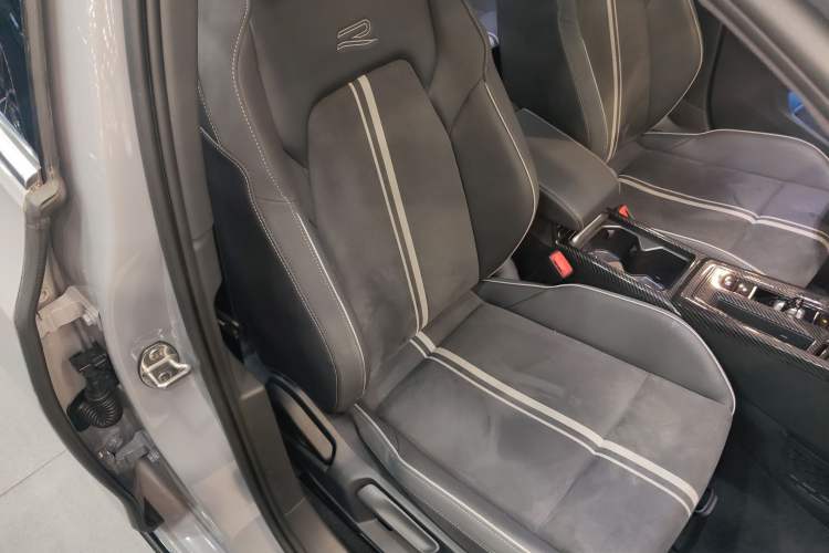 Used Volkswagen Golf 2024 280TSI DSG R-Line 50th Anniversary Edition Right Front Seat