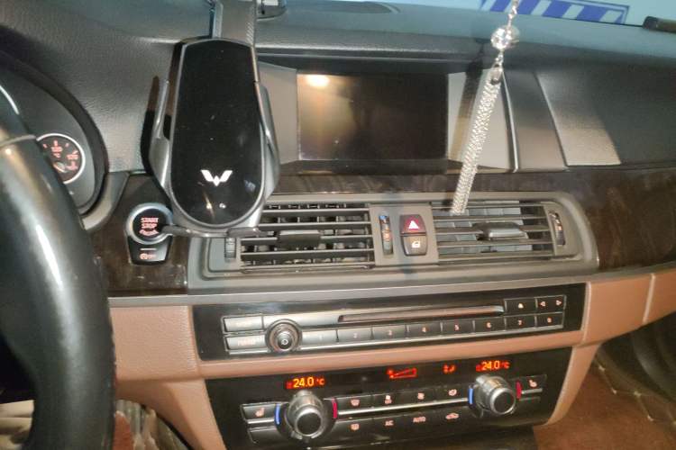 Used BMW 5 Series 2017 525Li Leading Model