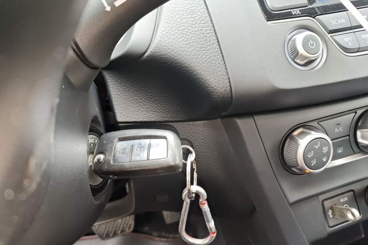 Used Nissan Sylphy 2022 Classic 1.6XE CVT Comfort Edition Vehicle Key