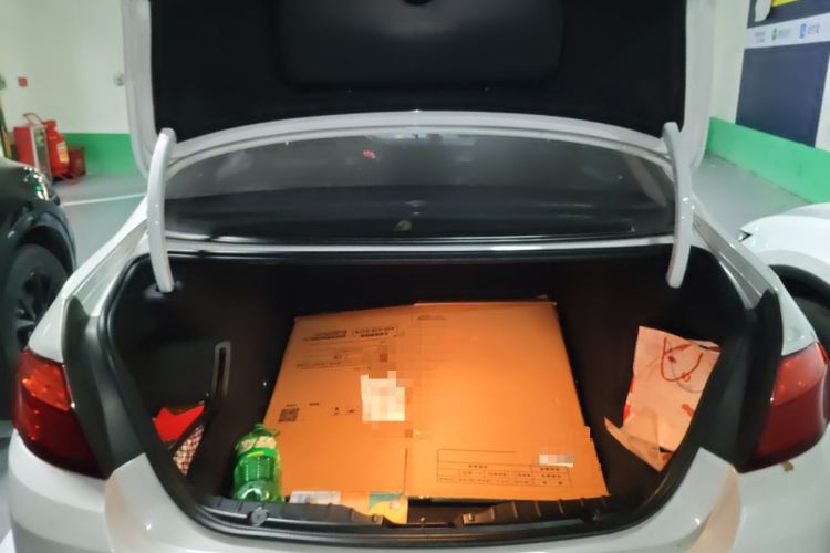 Used BMW 5 Series 2014 525Li Luxury Design Package
