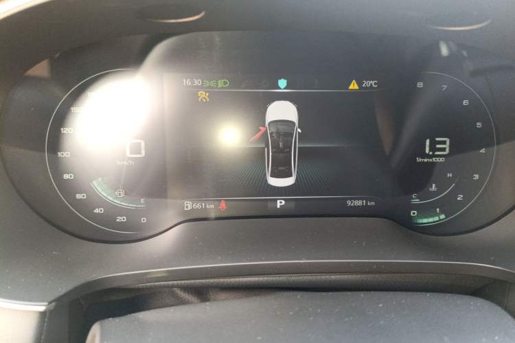 Used Roewe i6 MAX 2020 300TGI Automatic "Swell Cool Smart Drive" Edition
