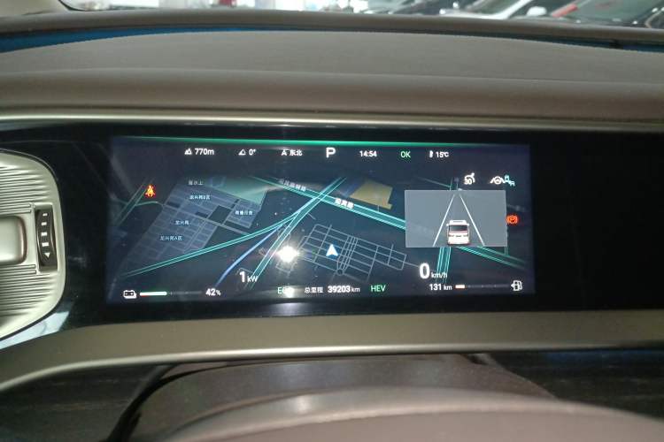 Used Denza D9 2024 DM-i 980 Four-Wheel Drive Prestige Model
