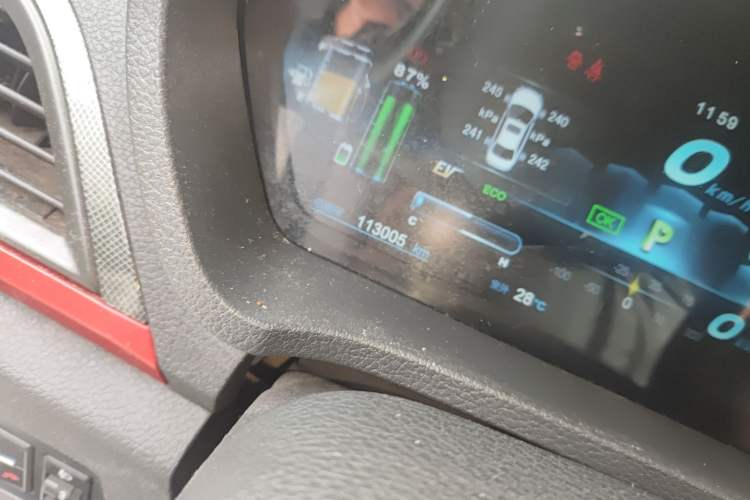 Used BYD Qin New Energy 2014 1.5T Flagship Model
