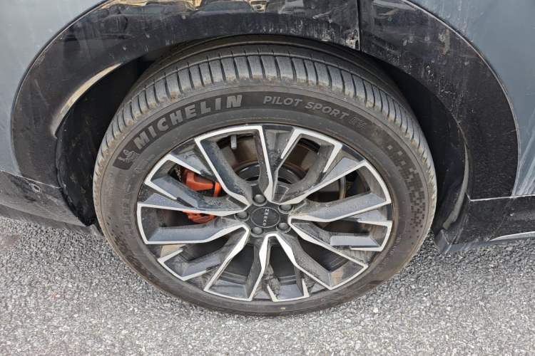 Used Zeekr 7X 2025 100kWh Long-Range All-Wheel Drive Intelligent Driving Version
