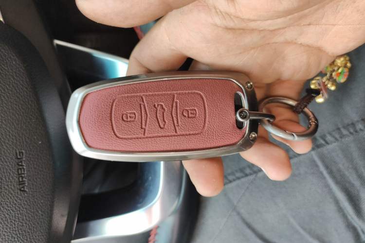 Used Geely Auto Vision S1 2019 Upgraded Model 1.5L Manual Elite Version
