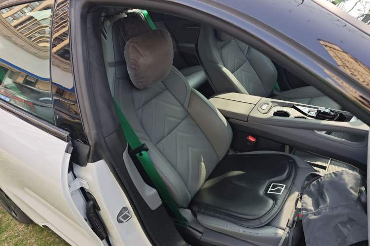 Used Zeekr 001 2023 WE Edition 86 kWh