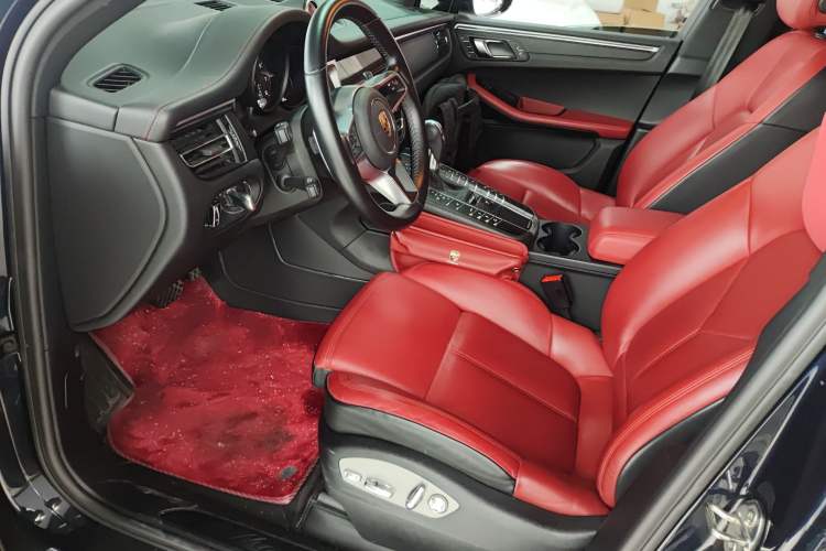 Used Porsche Macan 2021 Macan 2.0T
