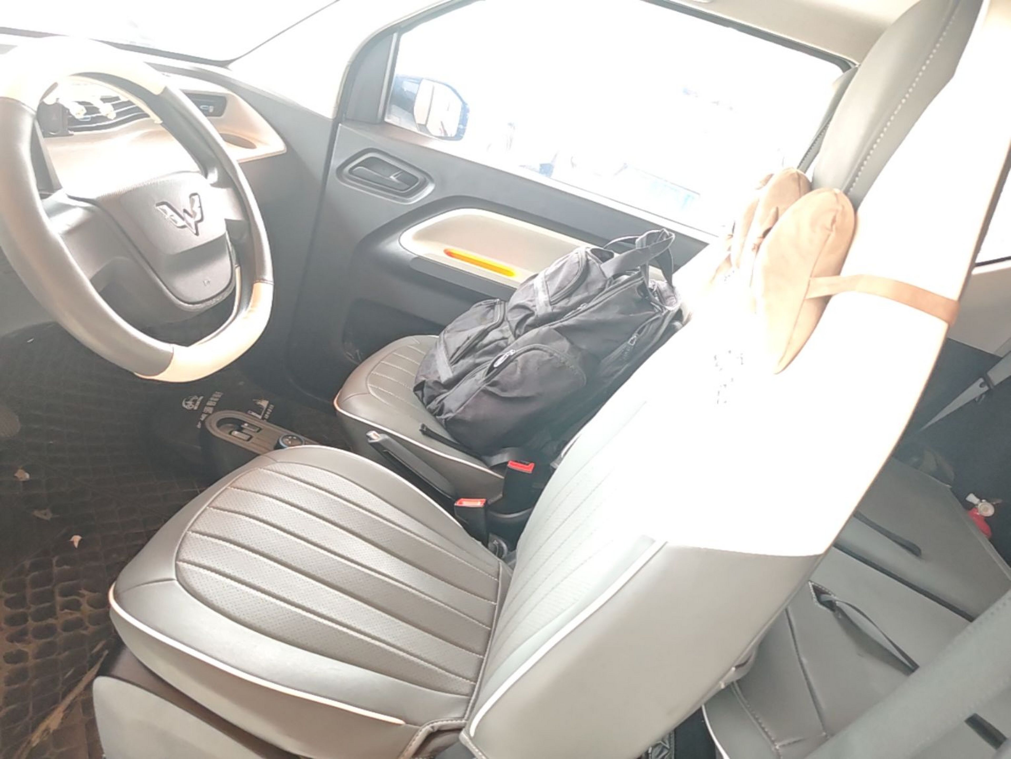 Interior delantero