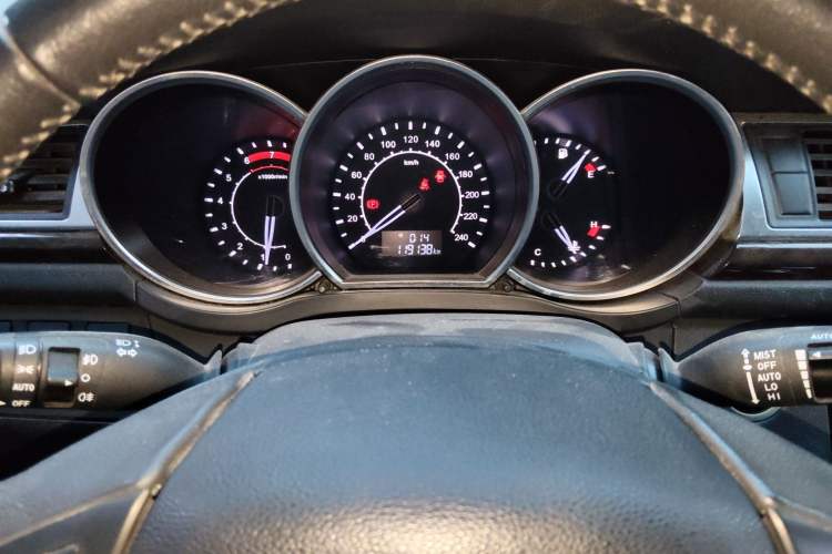 Used Zotye Z500 2016 1.5T Manual Luxury Model Instrument Cluster