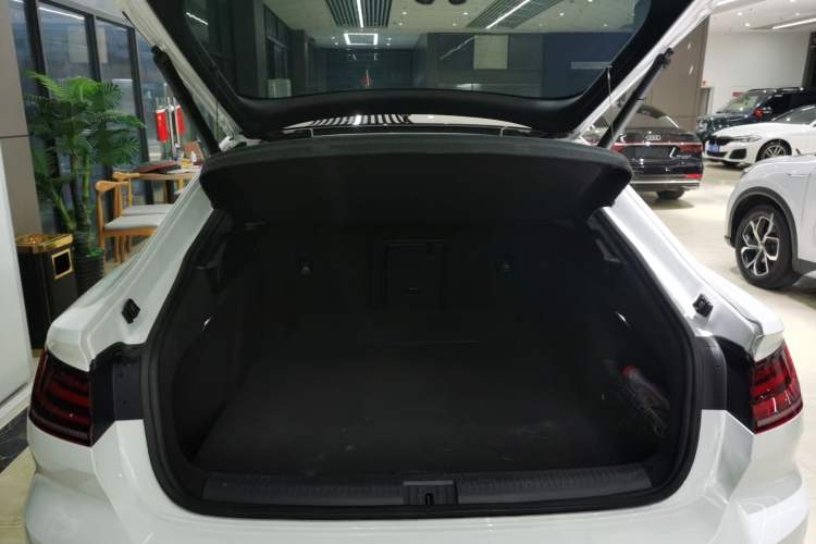 Used Volkswagen FAW-Volkswagen CC 2023 380TSI Striking Edition